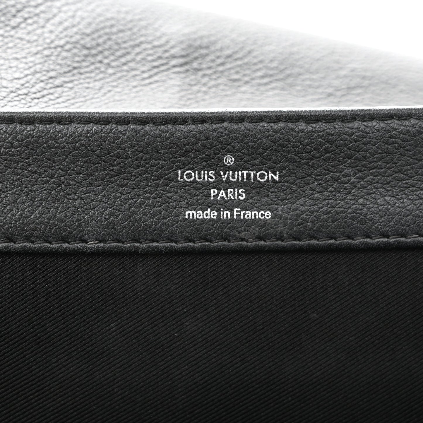 Calfskin Lockme II Chain Bag BB Black
