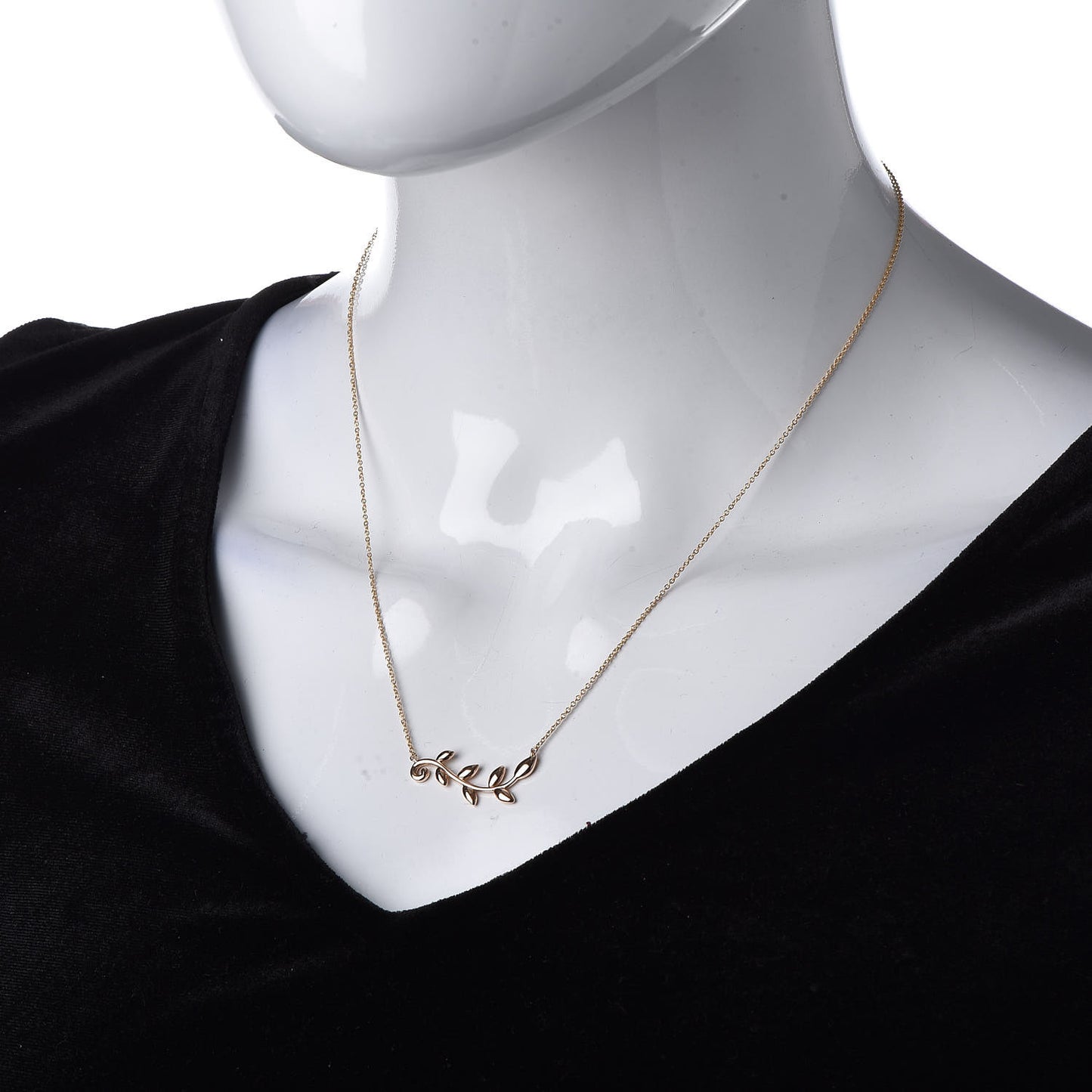 18K Rose Gold Olive Leaf Vine Pendant Necklace
