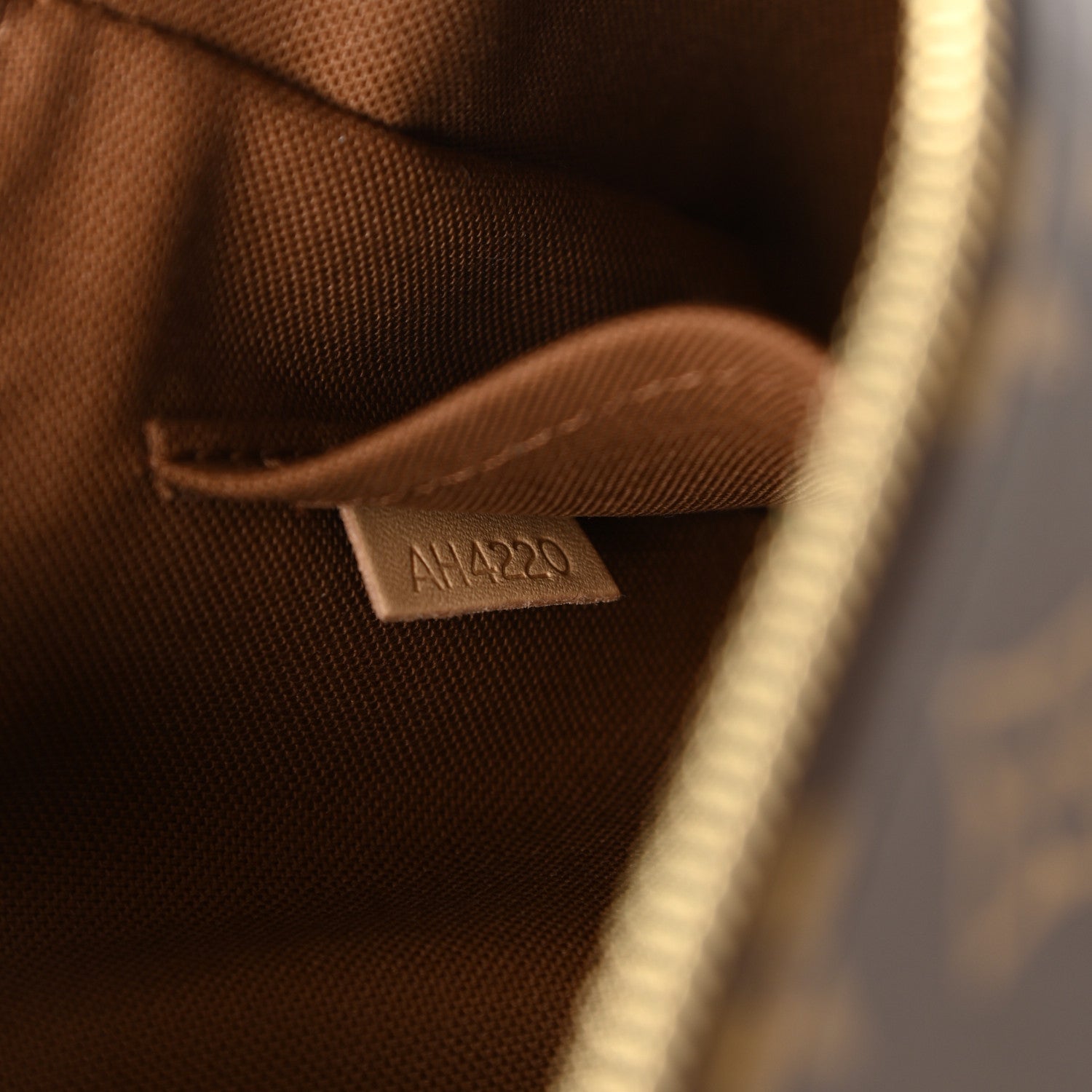 Louis Vuitton Monogram Pochette Accessories NM 7 of 11