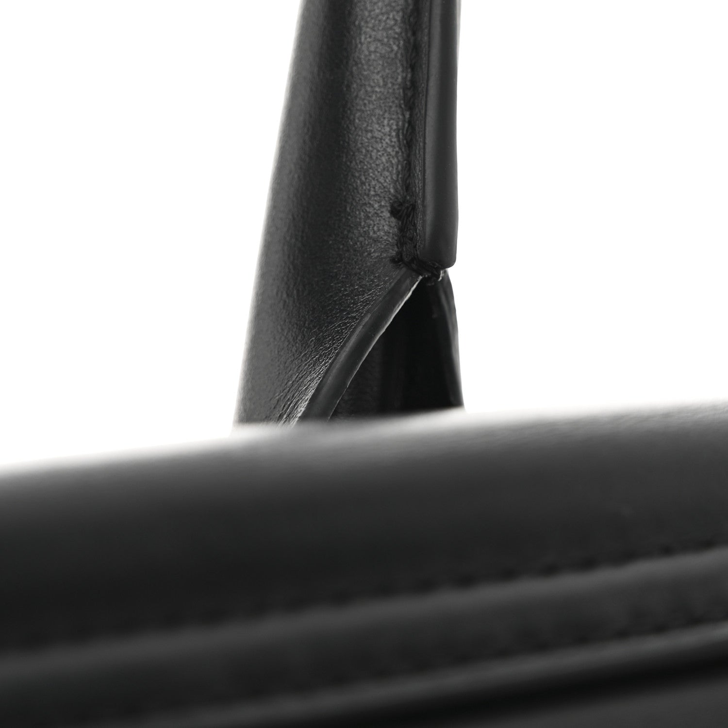 Jacquemus Smooth Calfskin Le Chiquito Moyen Black 14 of 16