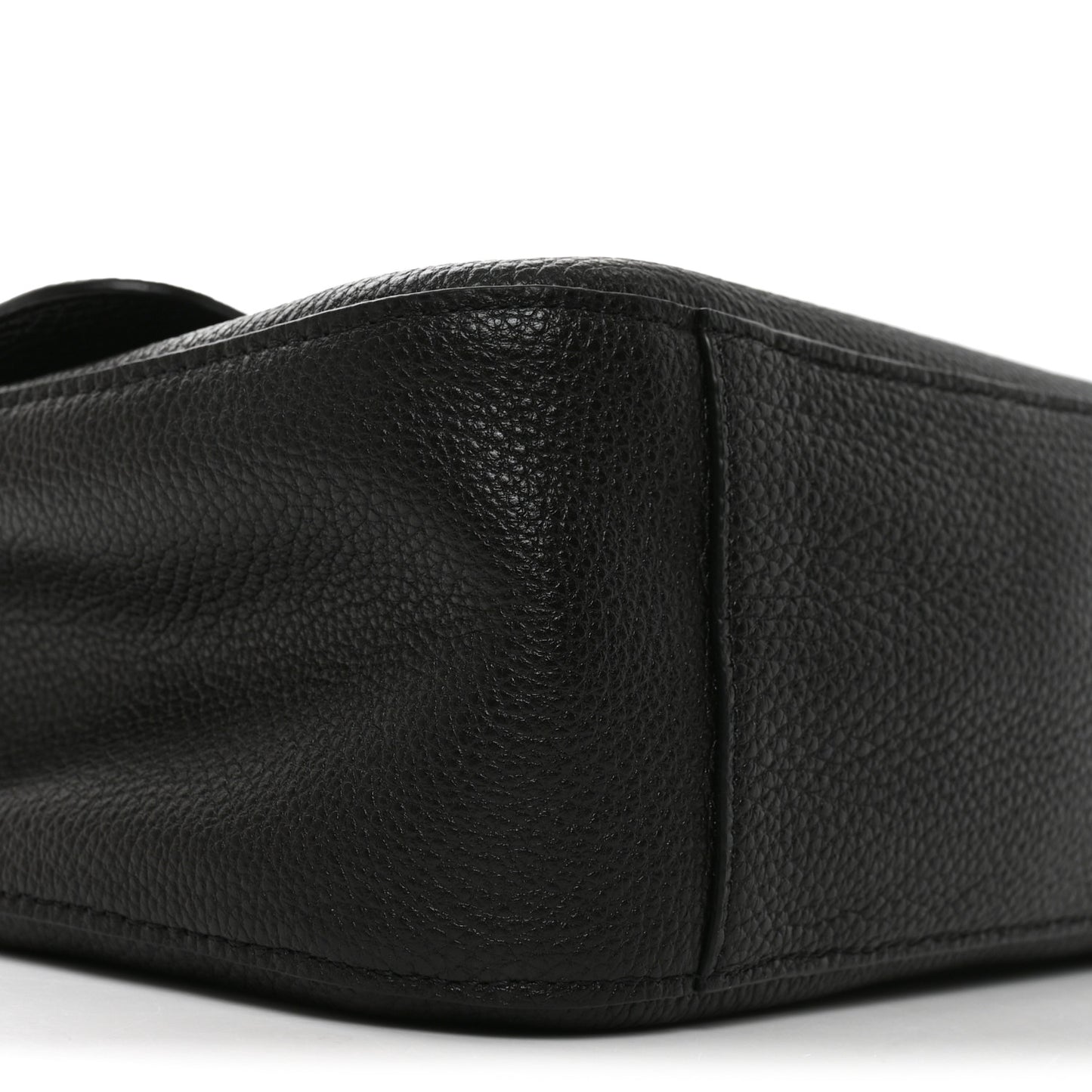 Grained Calfskin Small Souplissimo Maxi Flap Black