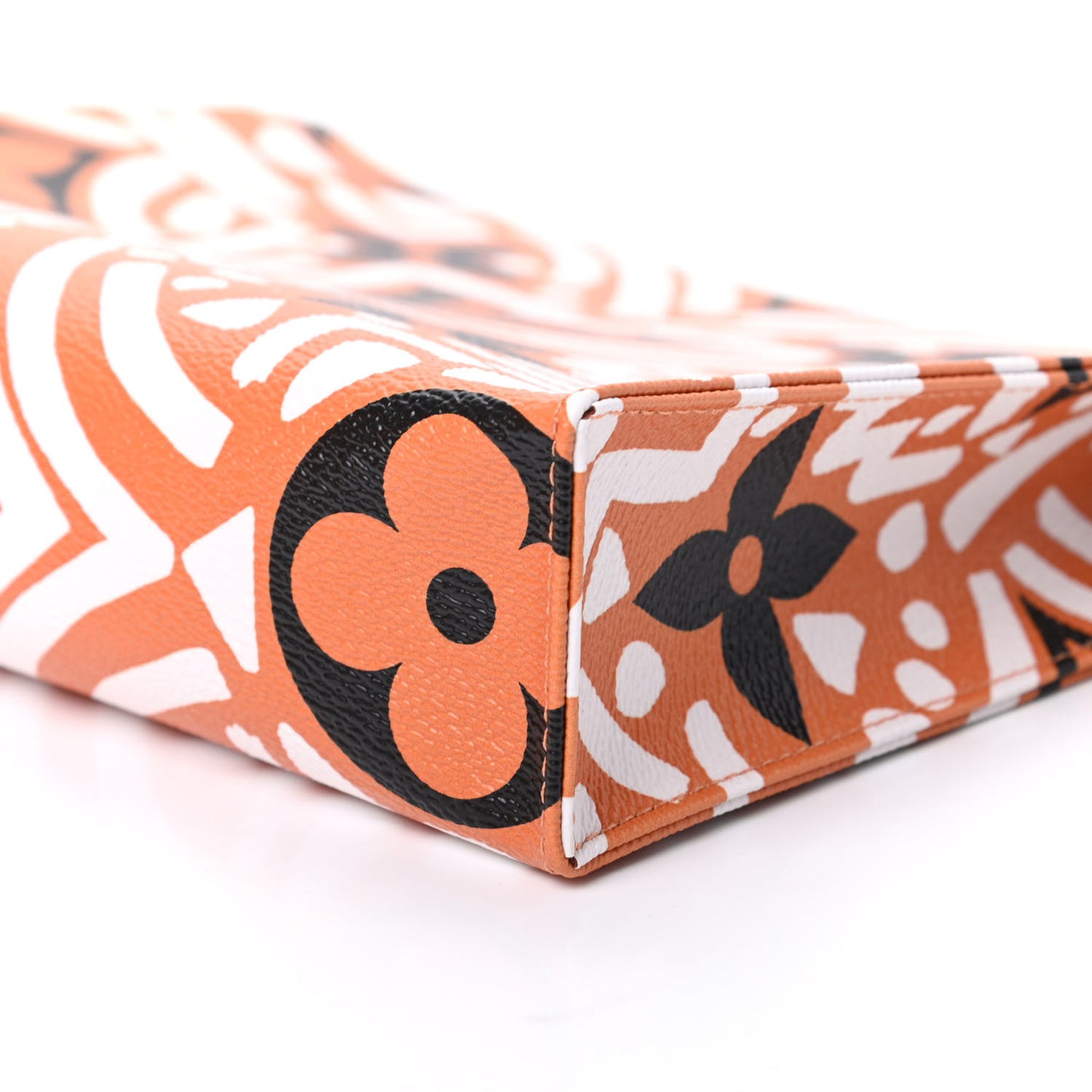 Monogram Giant Crafty Pochette Toiletry 26 Creme Caramel