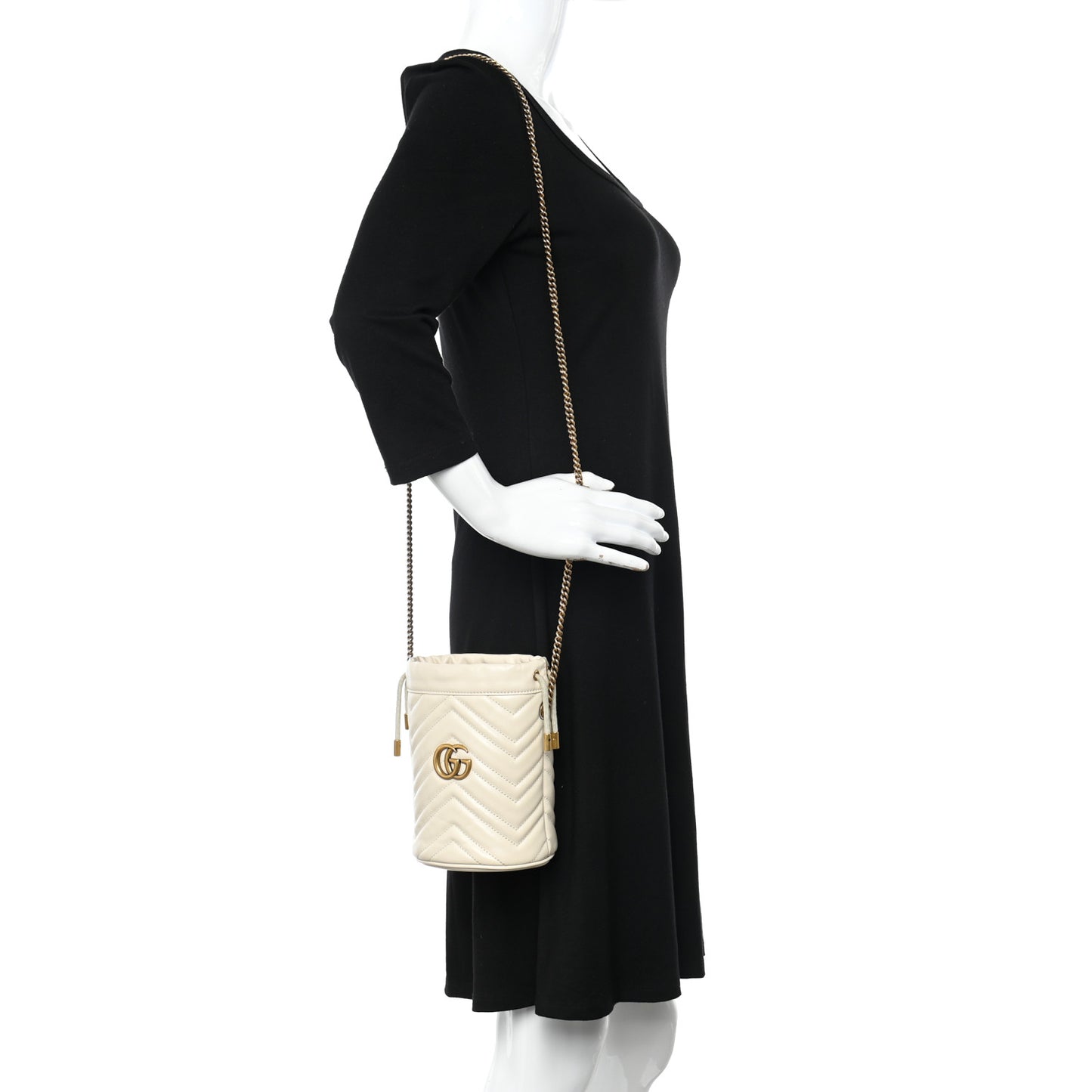 Calfskin Matelasse Mini GG Marmont 2.0 Bucket Bag White