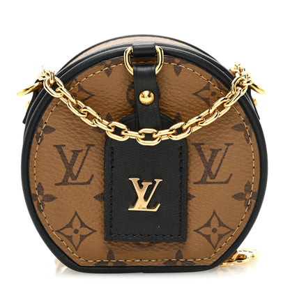 Louis Vuitton LOUIS VUITTON Reverse Monogram Boite Chapeau Necklace 1 of 9
