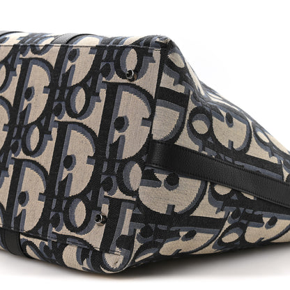Christian Dior Maxi Oblique Jacquard Weekender 40 Beige Black 9 of 9