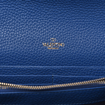 Valentino Garavani Pebbled Calfskin Rockstud Envelope Wallet On Chain Bag Blu Delft 6 of 10