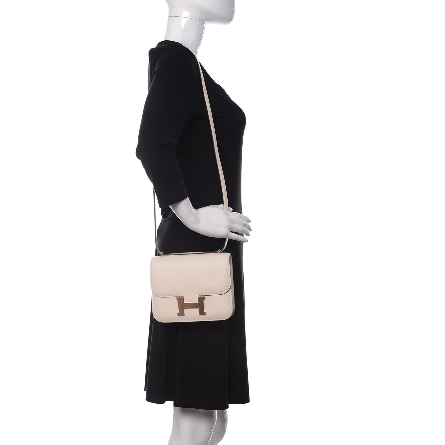 Swift Constance 18 Nata