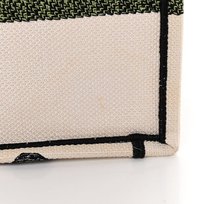 Christian Dior Canvas Embroidered Medium Coeur En Fleurs Book Tote Multicolor 12 of 12