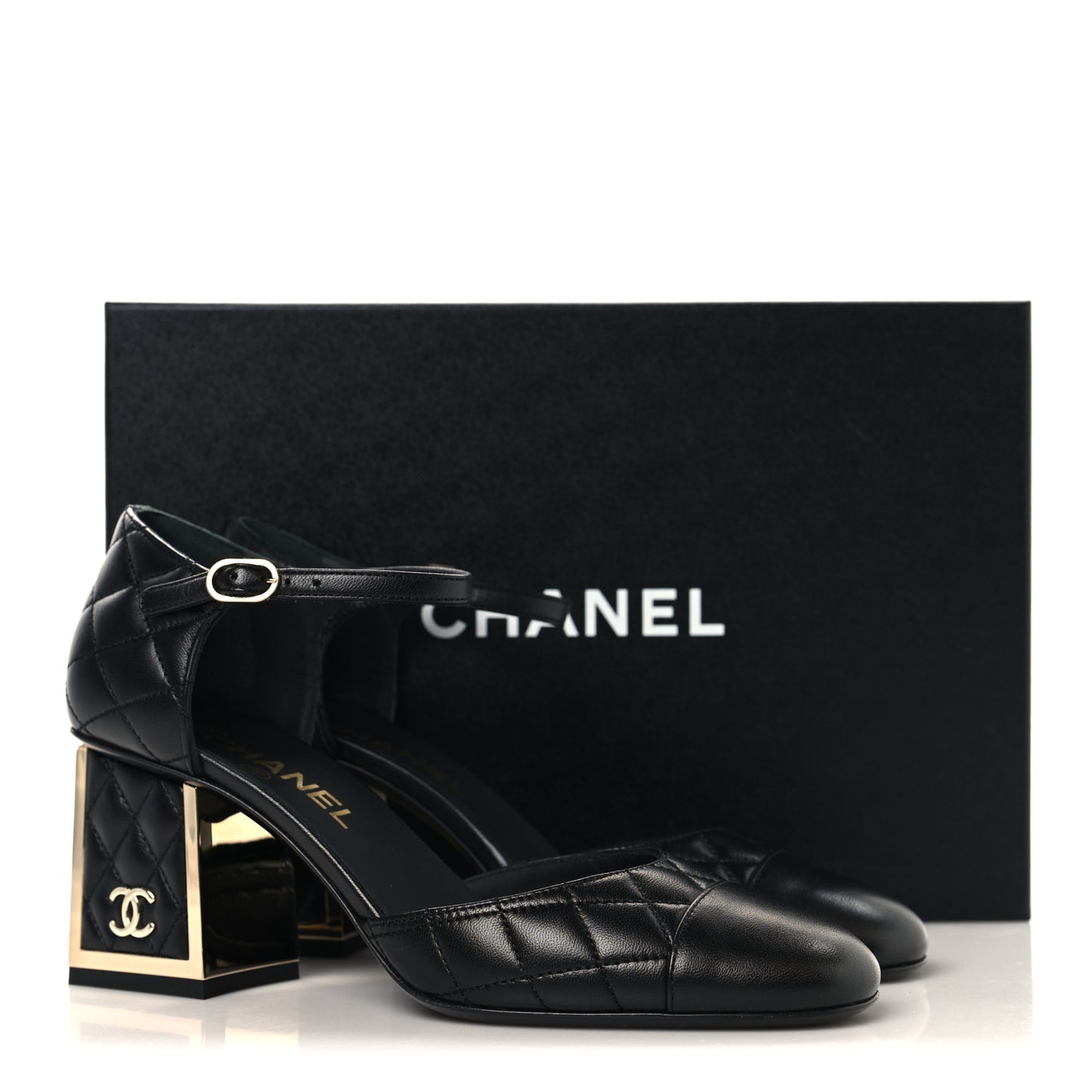 Lambskin Quilted Cap Toe Mary Jane Pumps 37.5 Black