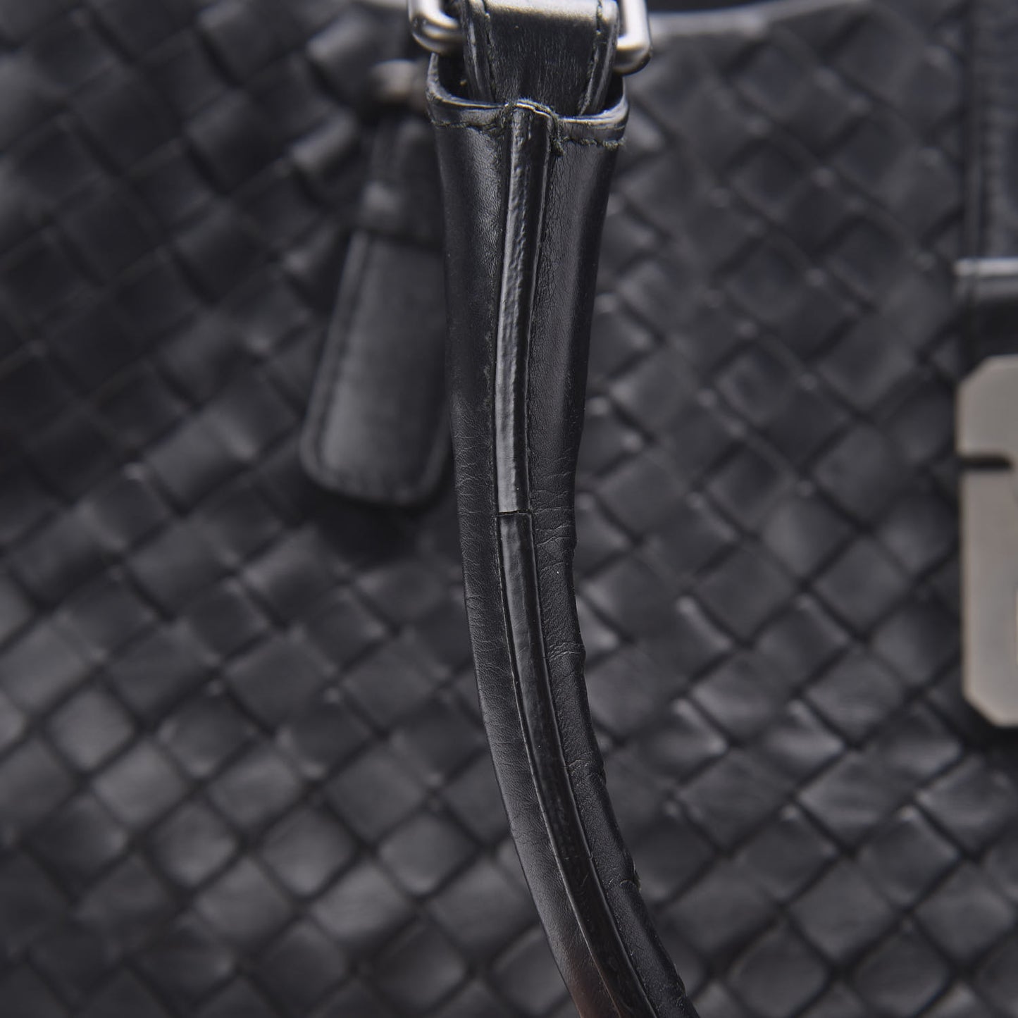 Nappa Intrecciato Medium Roma Tote Black