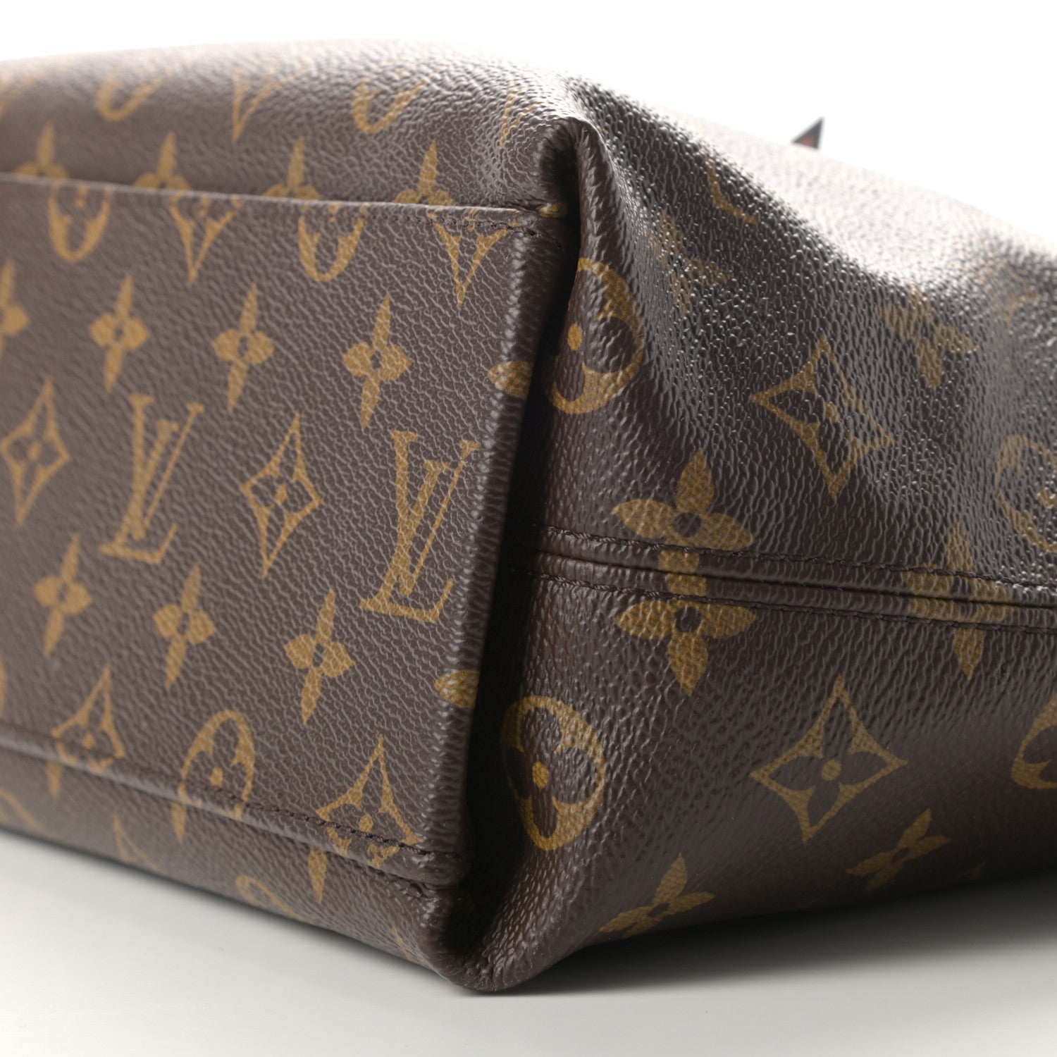 Louis Vuitton Monogram Tuileries Besace Kabuki 10 of 17