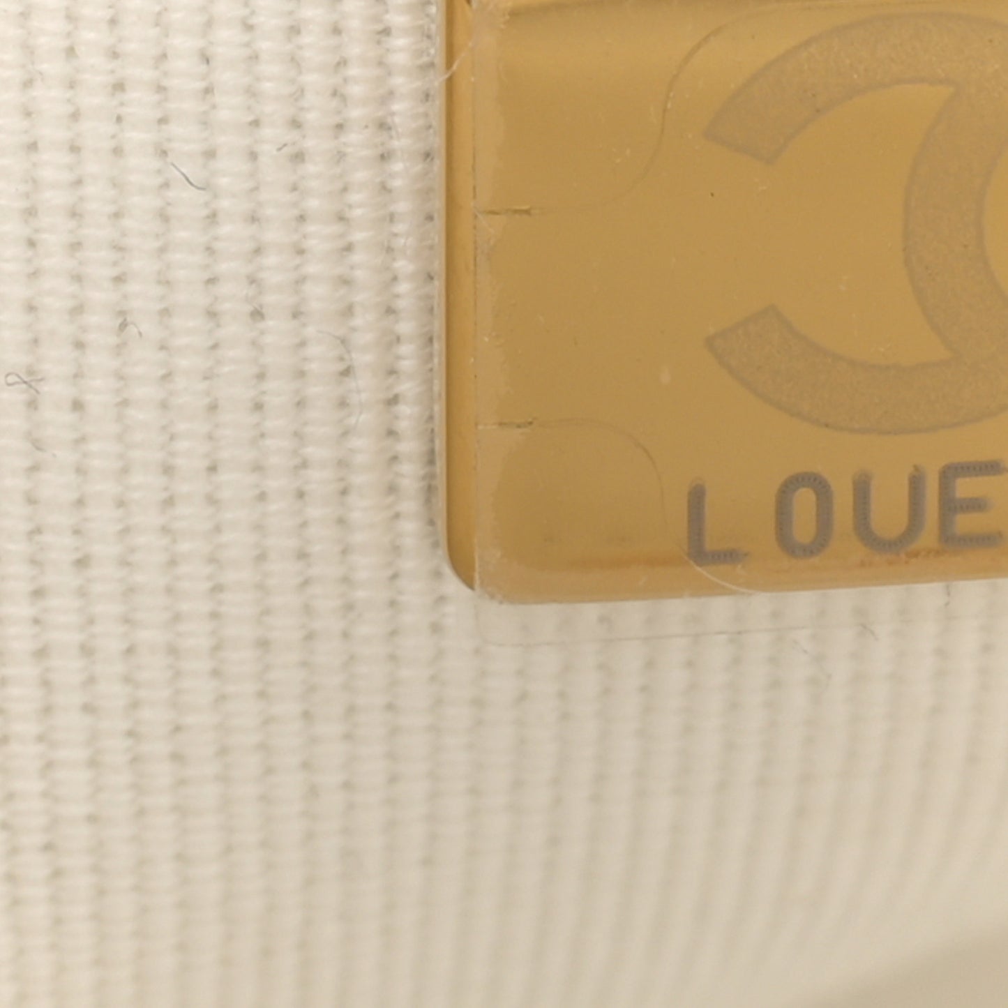 Caviar Quilted Medium Boy Flap White