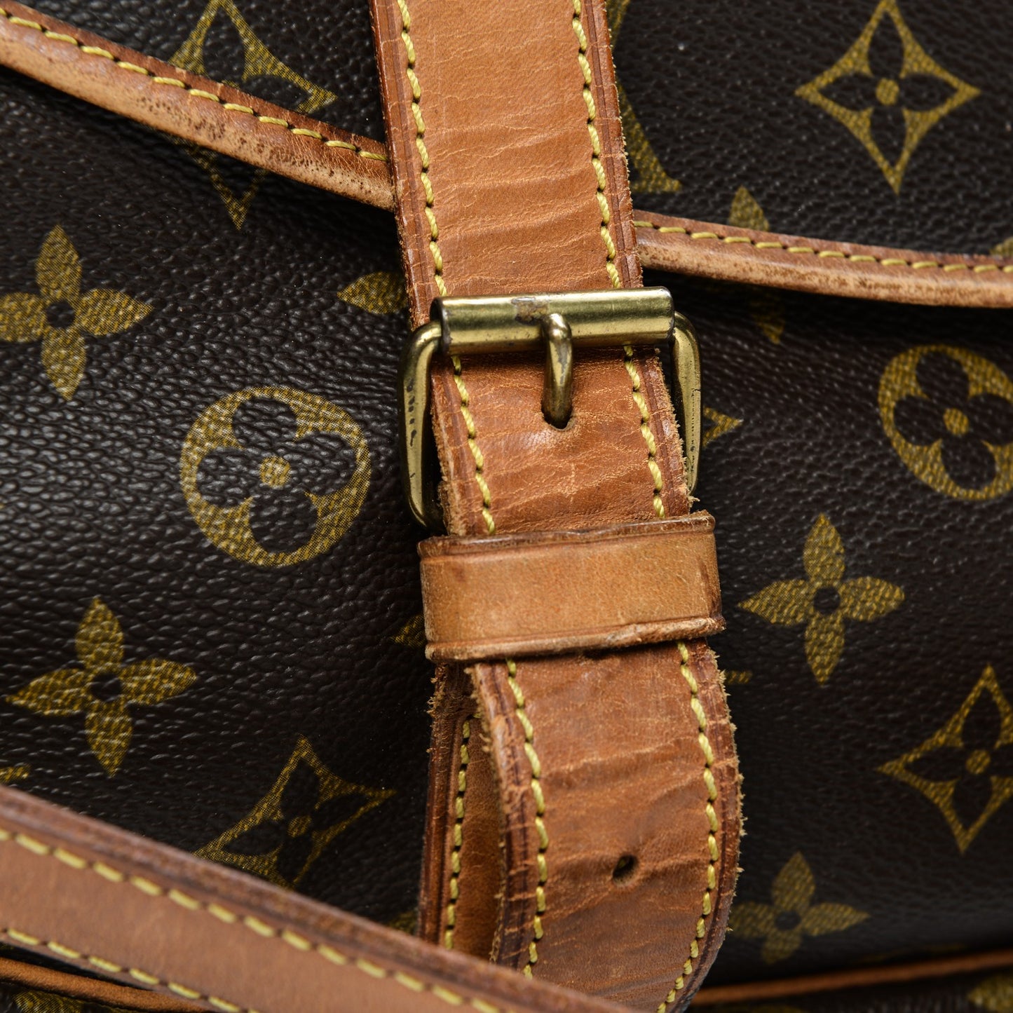 Monogram Saumur 43