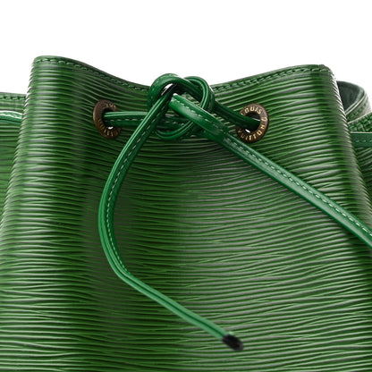 Louis Vuitton Epi Petit Noe Borneo 7 of 12