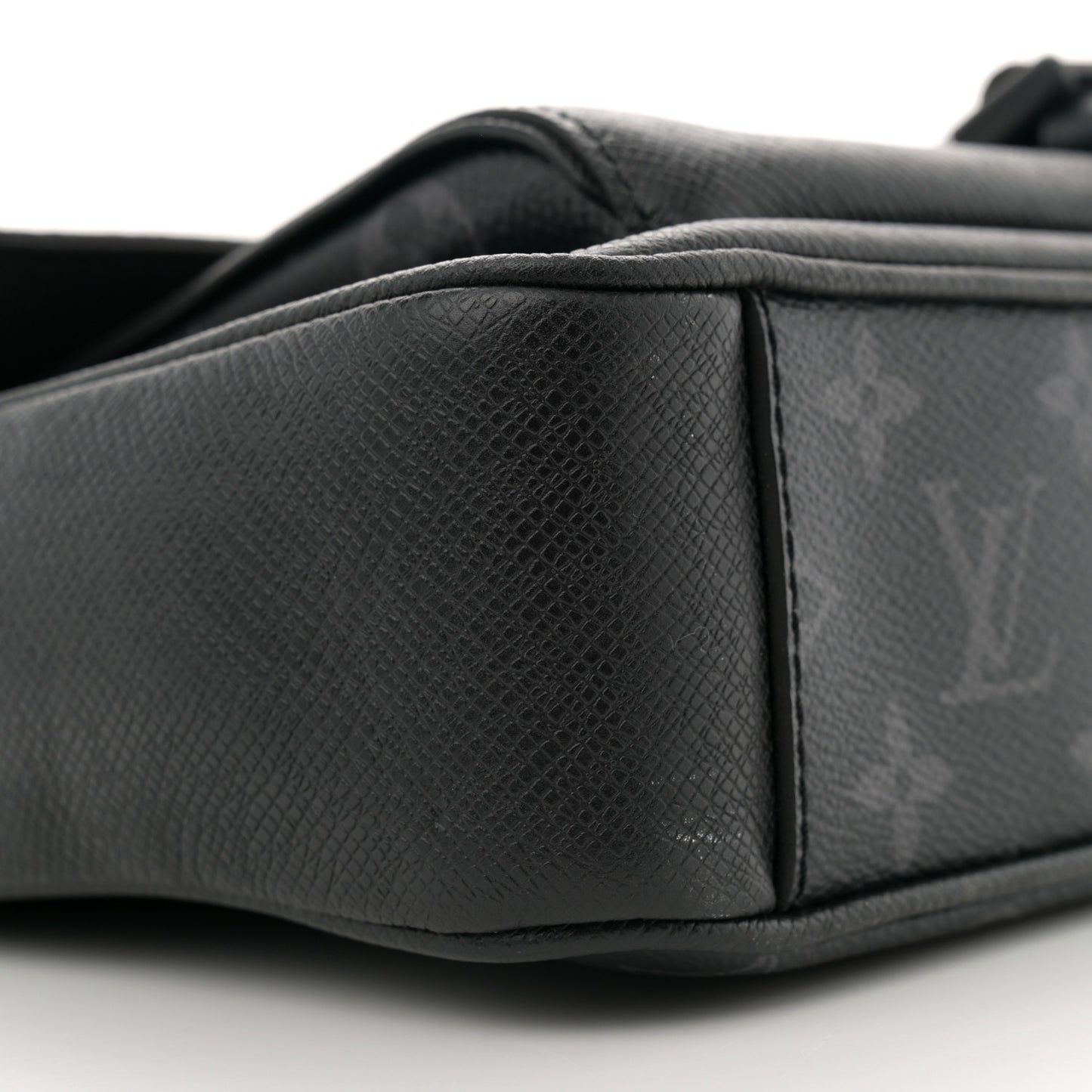 Taigarama Messengerama Black