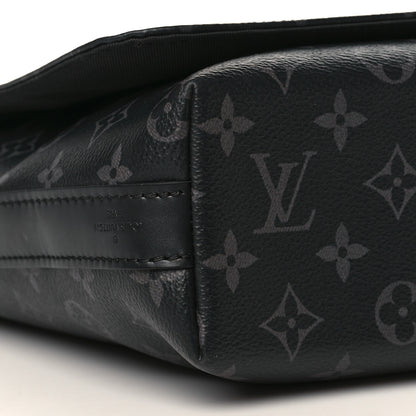 Louis Vuitton Monogram Eclipse District MM 7 of 11