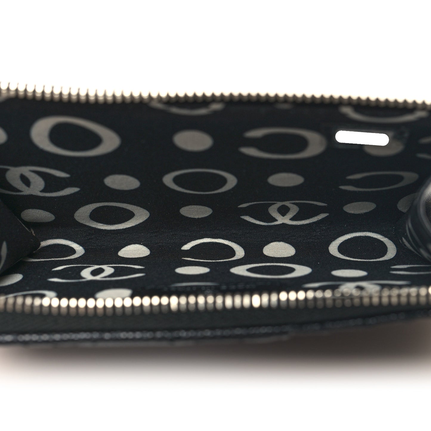 Caviar Quilted CC Logo Zip Around Card Holder Black