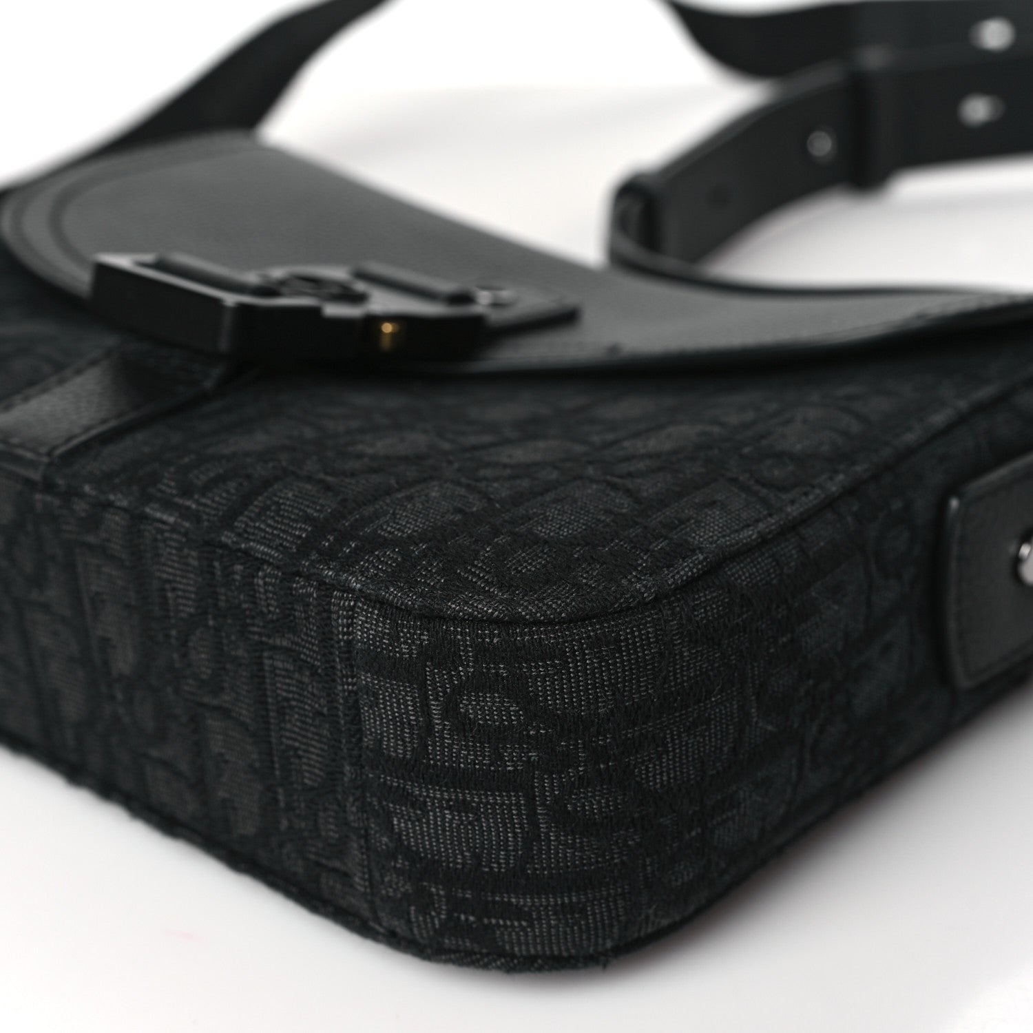 Christian Dior Oblique Jacquard Grained Calfskin Saddle Pouch With Strap Black 10 of 11