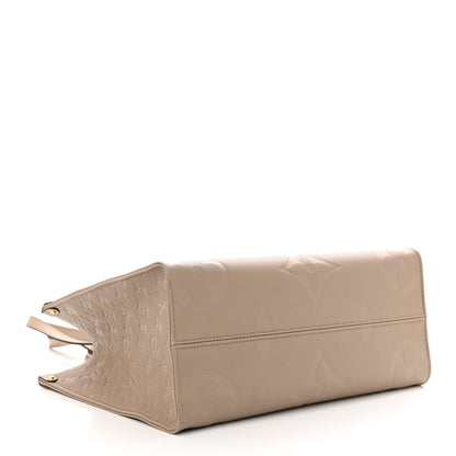 Louis Vuitton Empreinte Monogram Giant Onthego MM Tourterelle 4 of 9