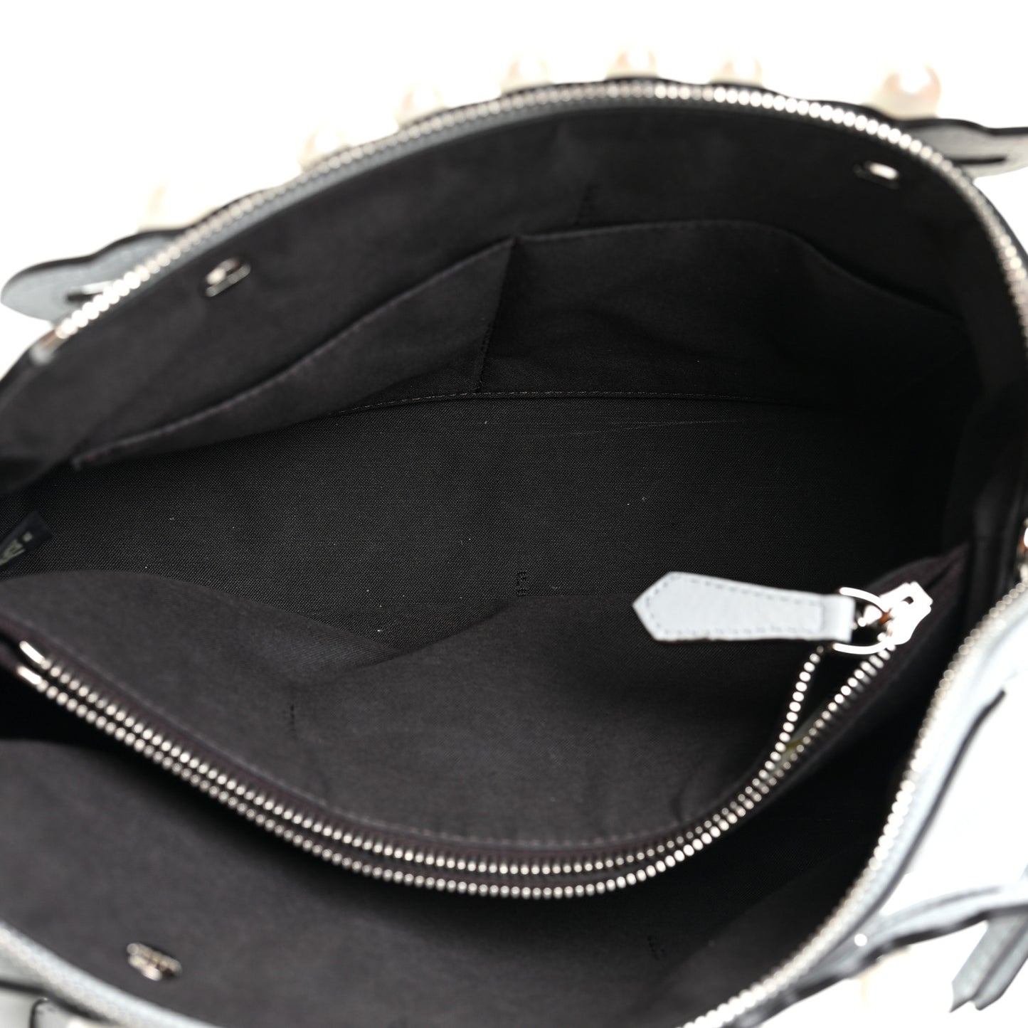 Vitello Dolce Pearl Scalloped Medium By The Way Boston Bag Grigio Perla