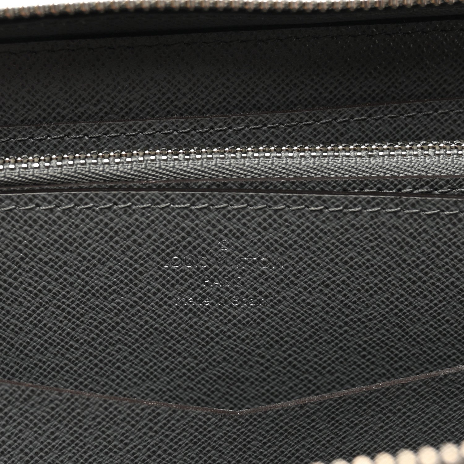 Louis Vuitton Taiga Zippy XL Wallet Glacier 6 of 7