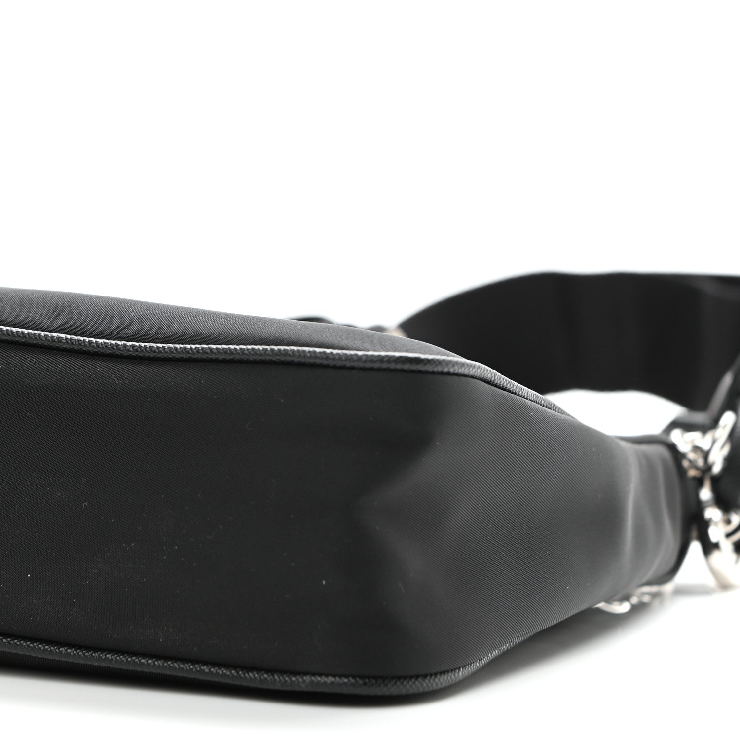 Prada Nylon Re-Edition 2005 Shoulder Bag Black 11 of 12