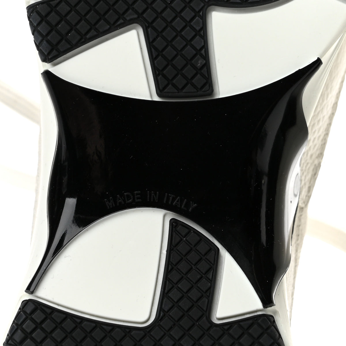 Suede Calfskin Grosgrain Womens CC Sneakers 38 White Black