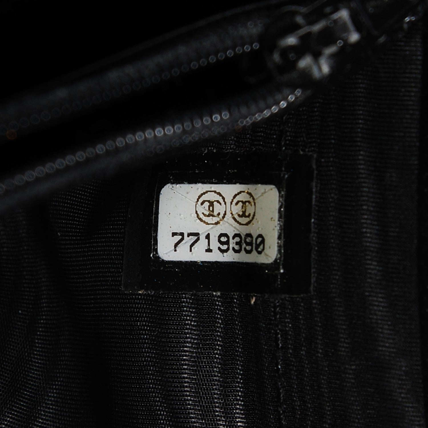 Chanel Goatskin CC Yen Wallet Black 8 of 8