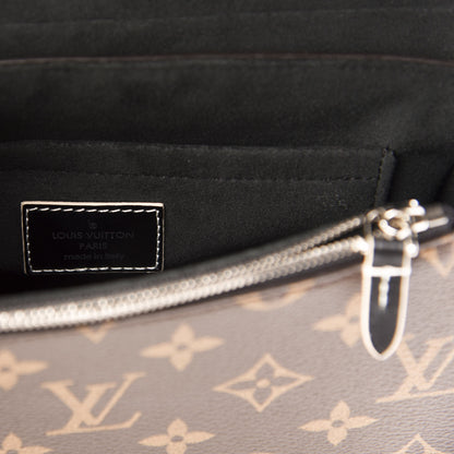 Louis Vuitton Monogram Chain It Black 6 of 10