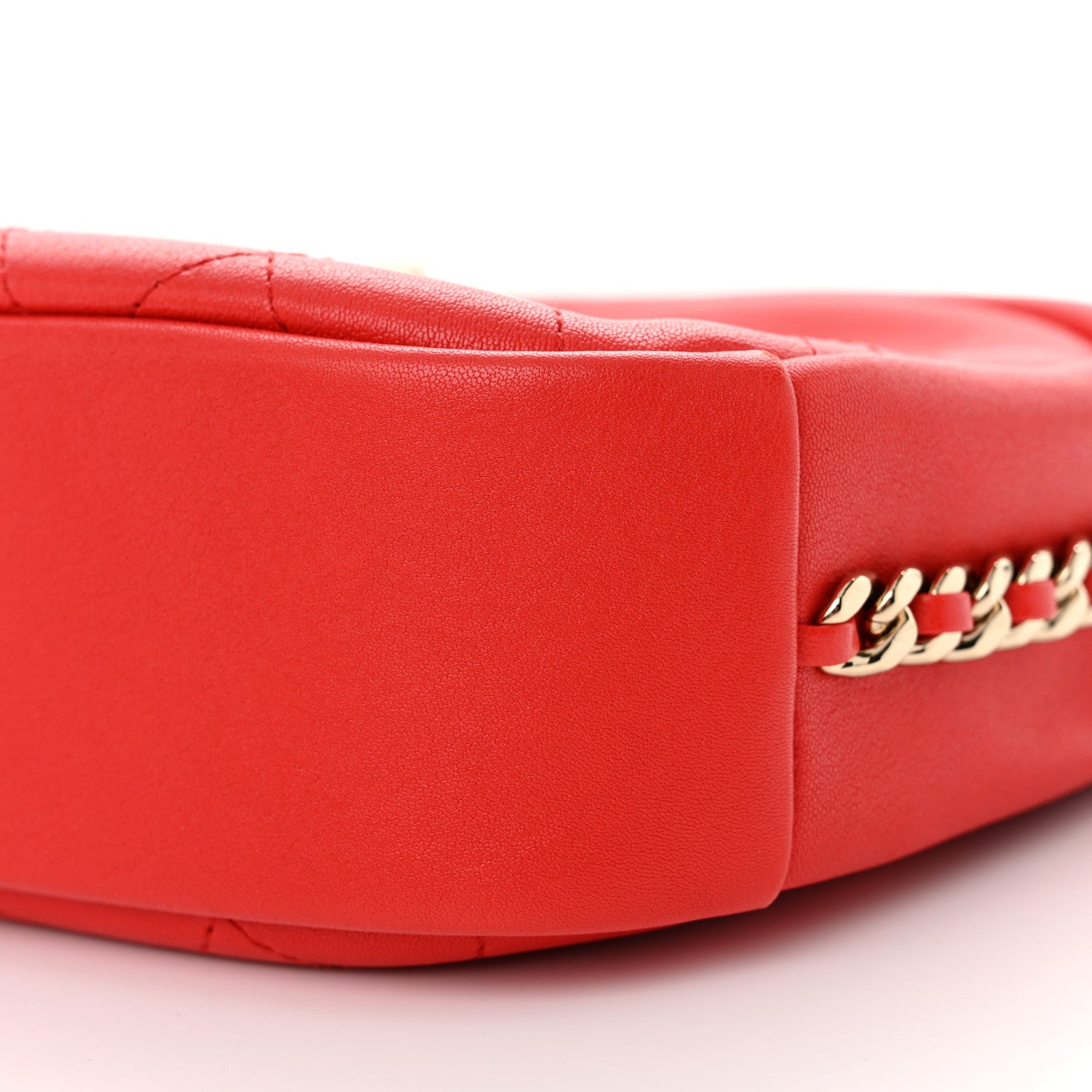 Chanel Goatskin Quilted Large Casual Trip Camera Case Bag Red 10 of 12