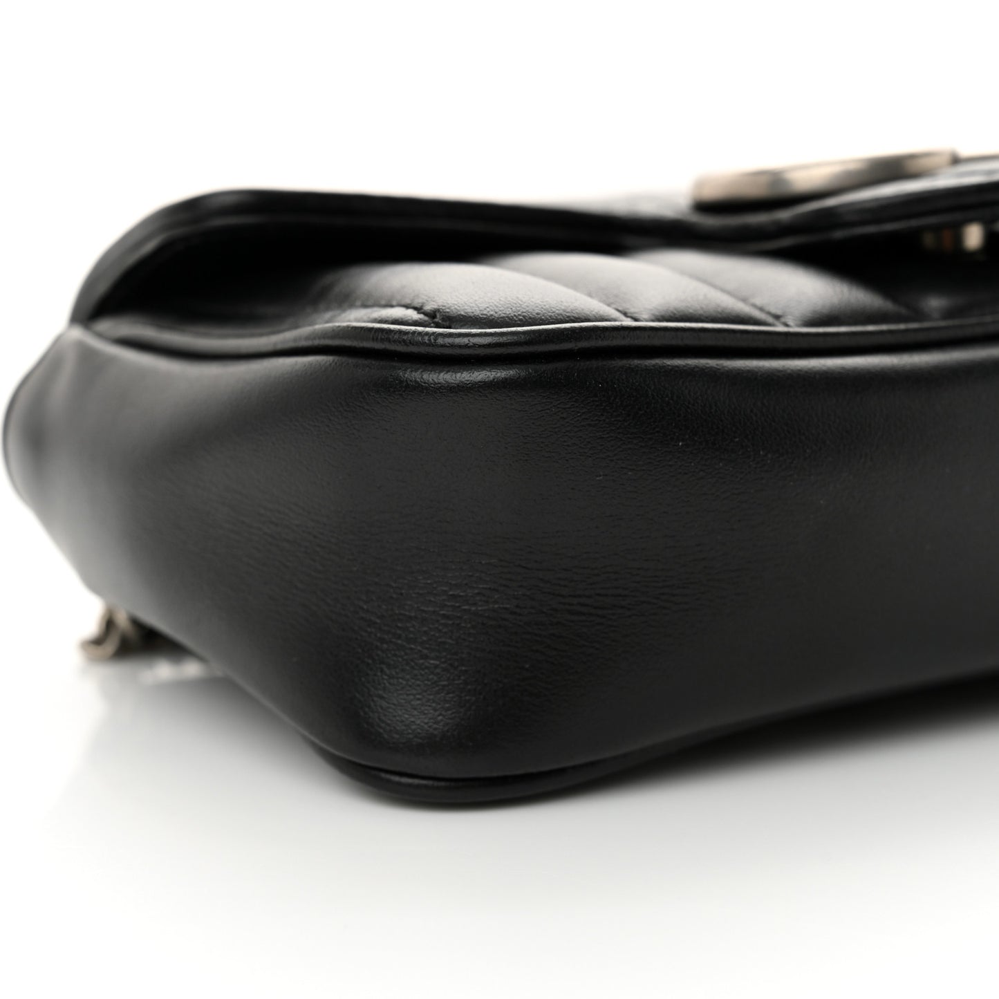 Calfskin Matelasse Aria Super Mini GG Marmont Shoulder Bag Black