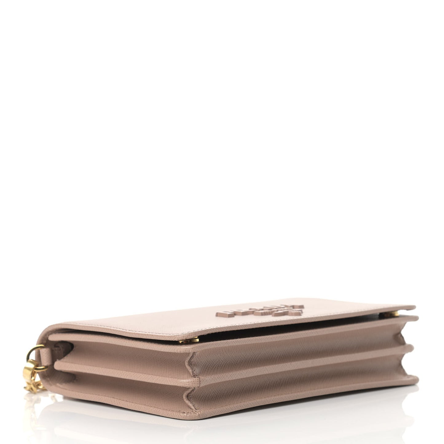 Saffiano Lux Monocrome Chain Wallet Cipria