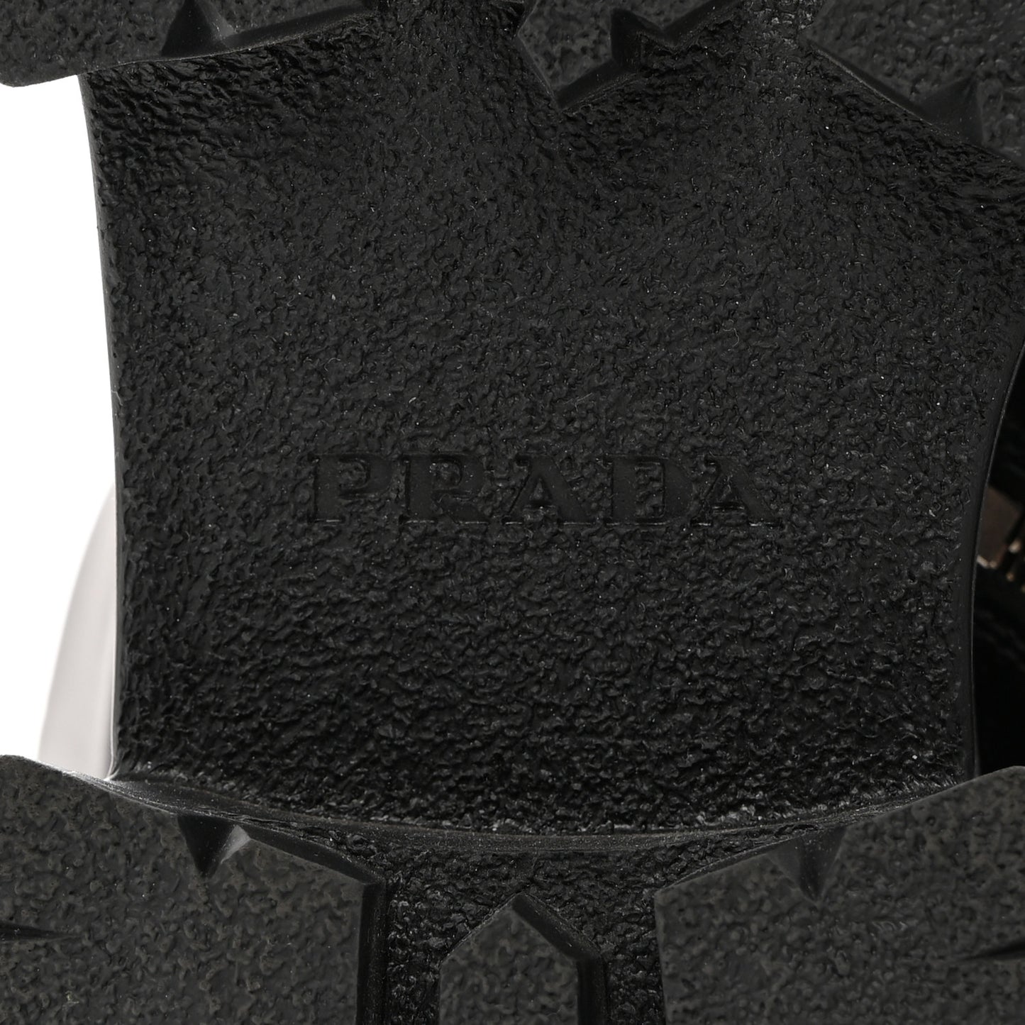 Spazzolato Rois Re-Nylon Metal Triangle Logo Monolith Pouch Pocket 55mm Tall Combat Boots 39 Black