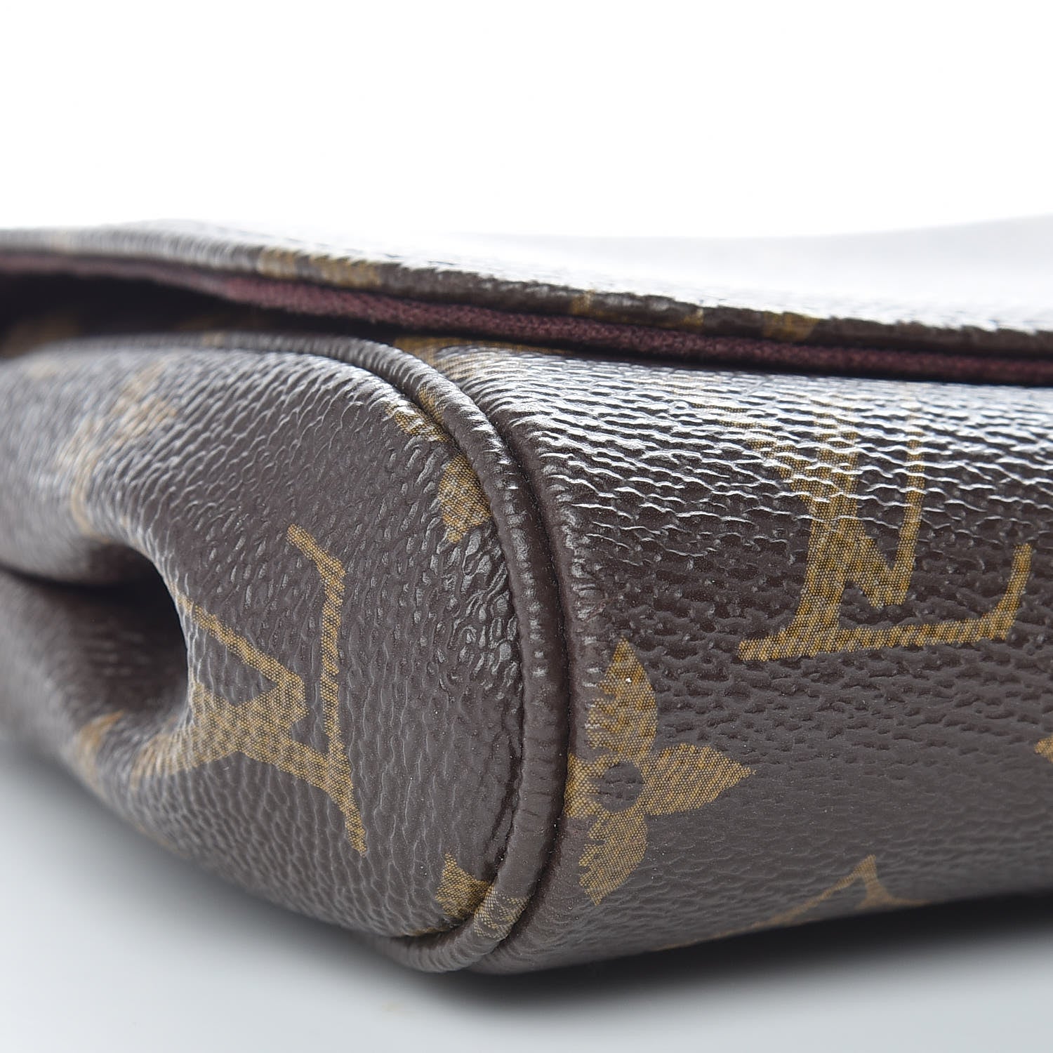 Louis Vuitton Monogram Favorite PM 8 of 11