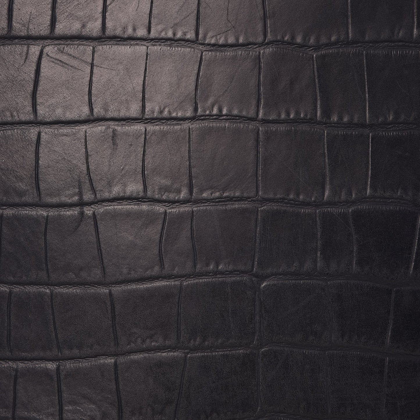 Crocodile Embossed Nubuck Small Belt Cabas Phantom Navy Blue