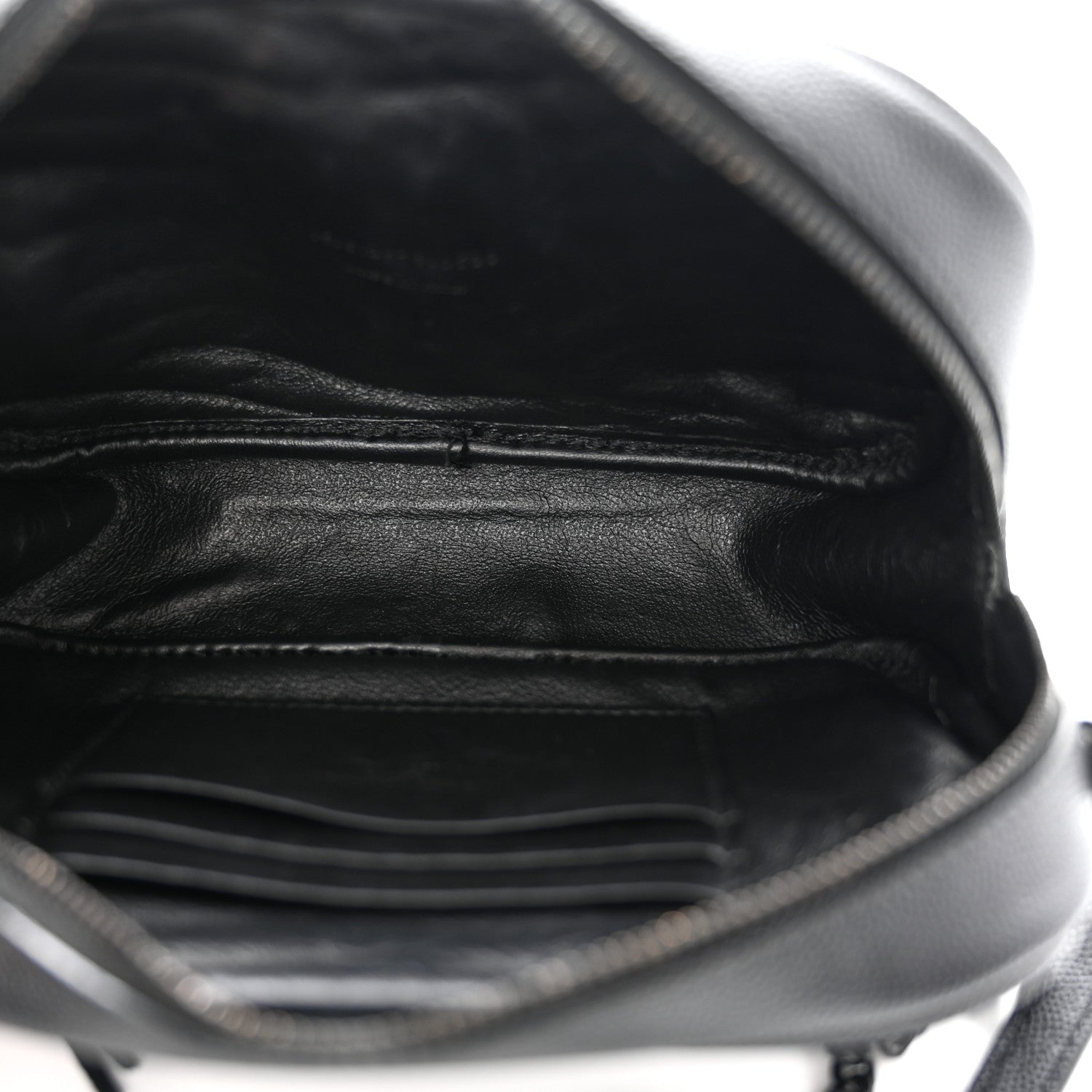 Saint Laurent Grain De Poudre Matelasse Monochrome Monogram Mini Lou Camera Bag Black 5 of 11