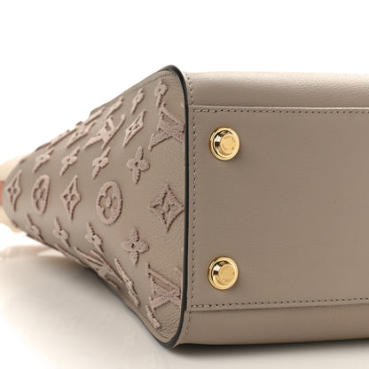 Louis Vuitton Calfskin Monogram Tufting On My Side Galet 7 of 8