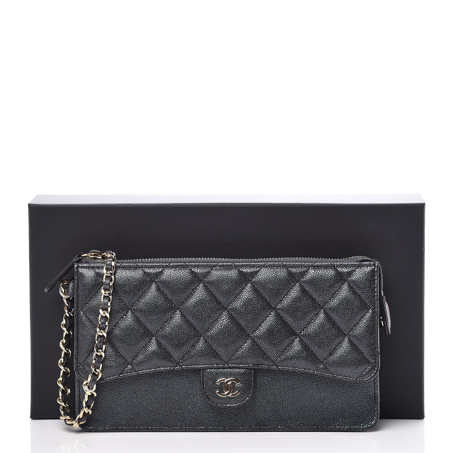 Iridescent Caviar Quilted Classic Pouch With Handle Black