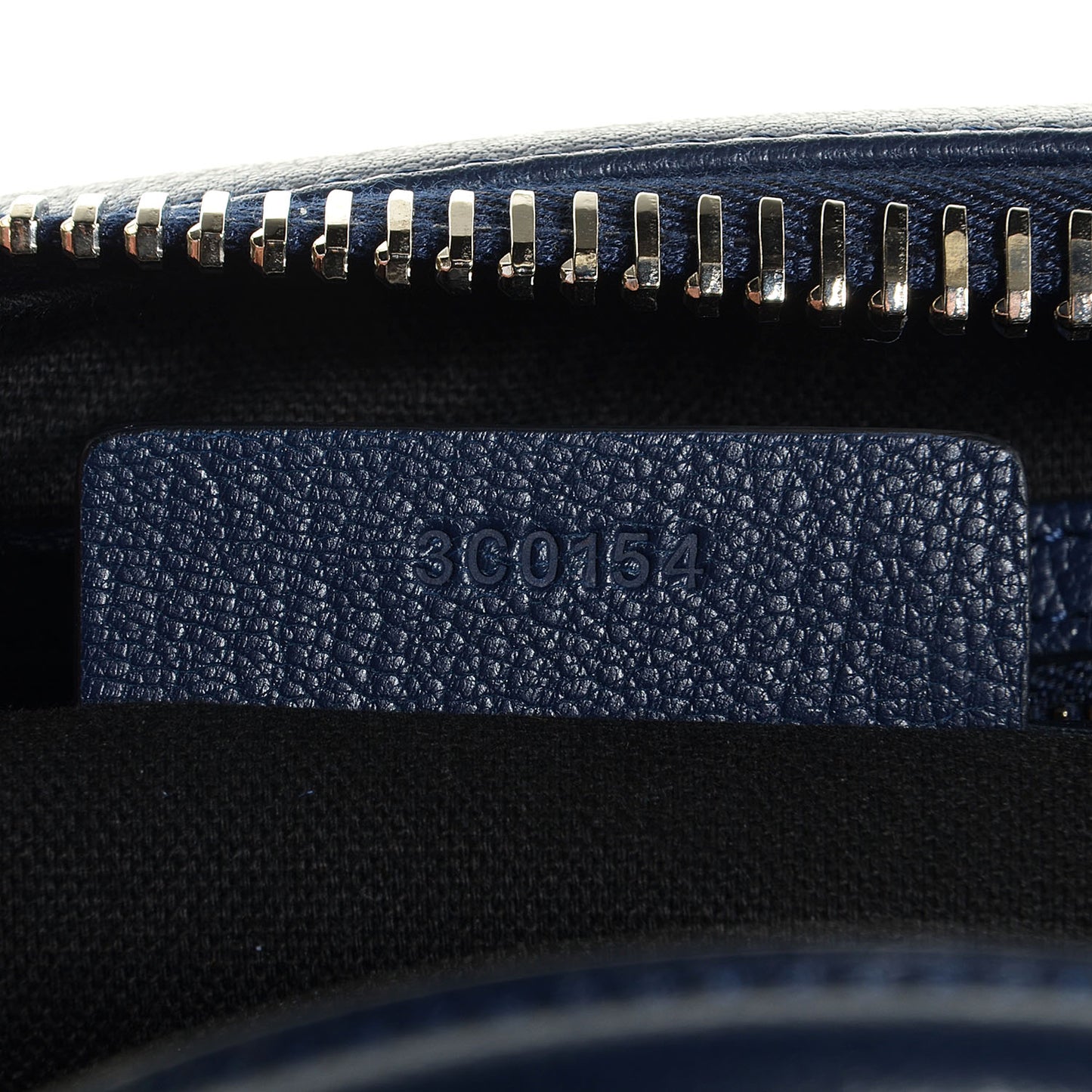 Sugar Goatskin Medium Antigona Midnight Blue