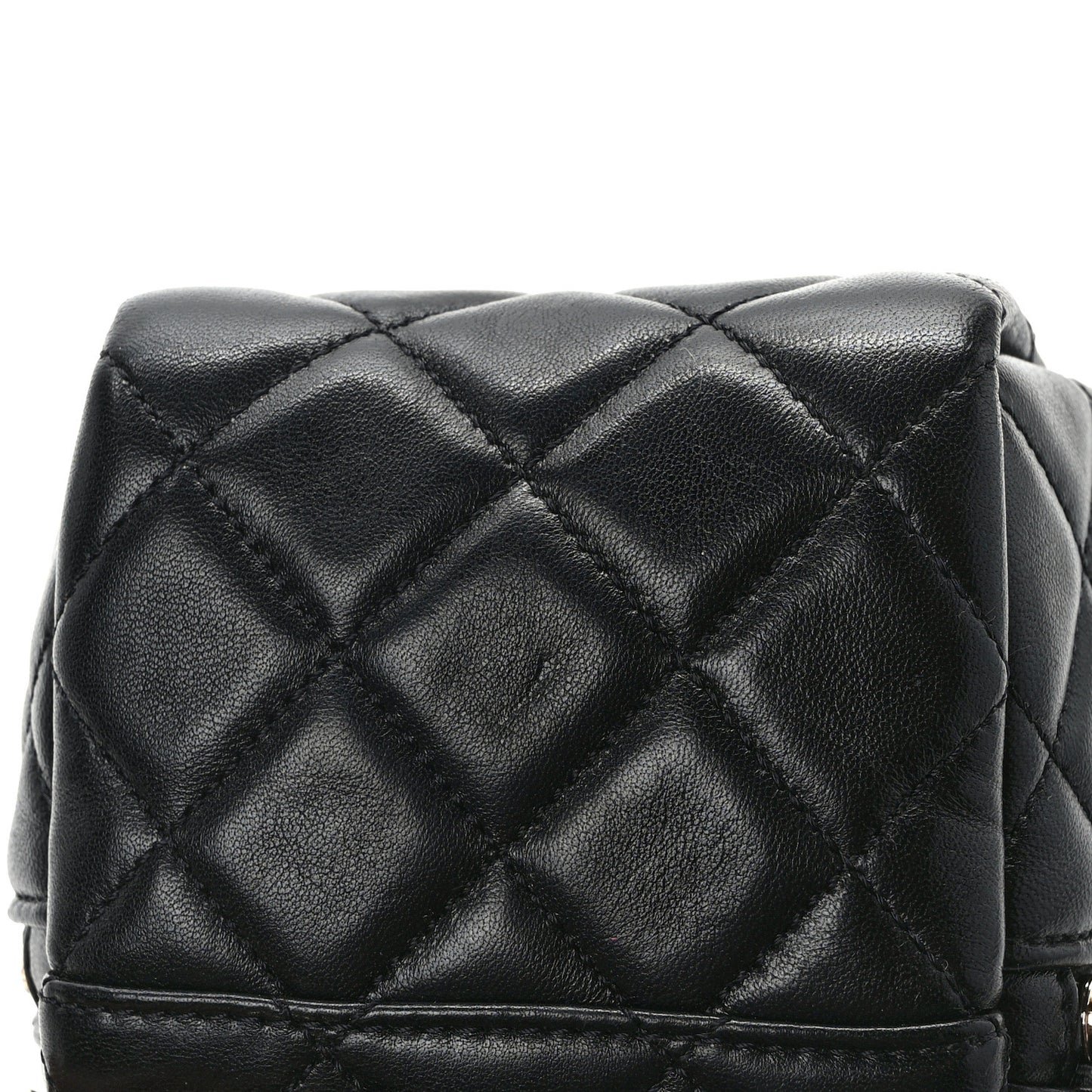 Lambskin Quilted Cube Chain Wristlet Case Black
