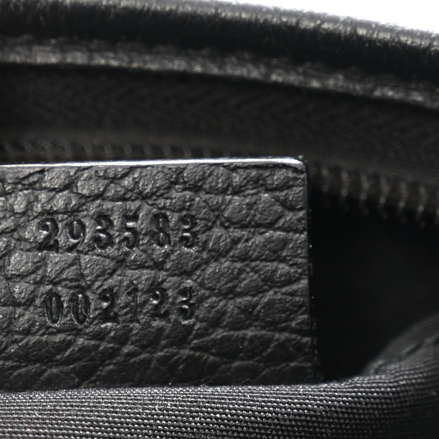 Monogram D Ring Abbey Pochette Black