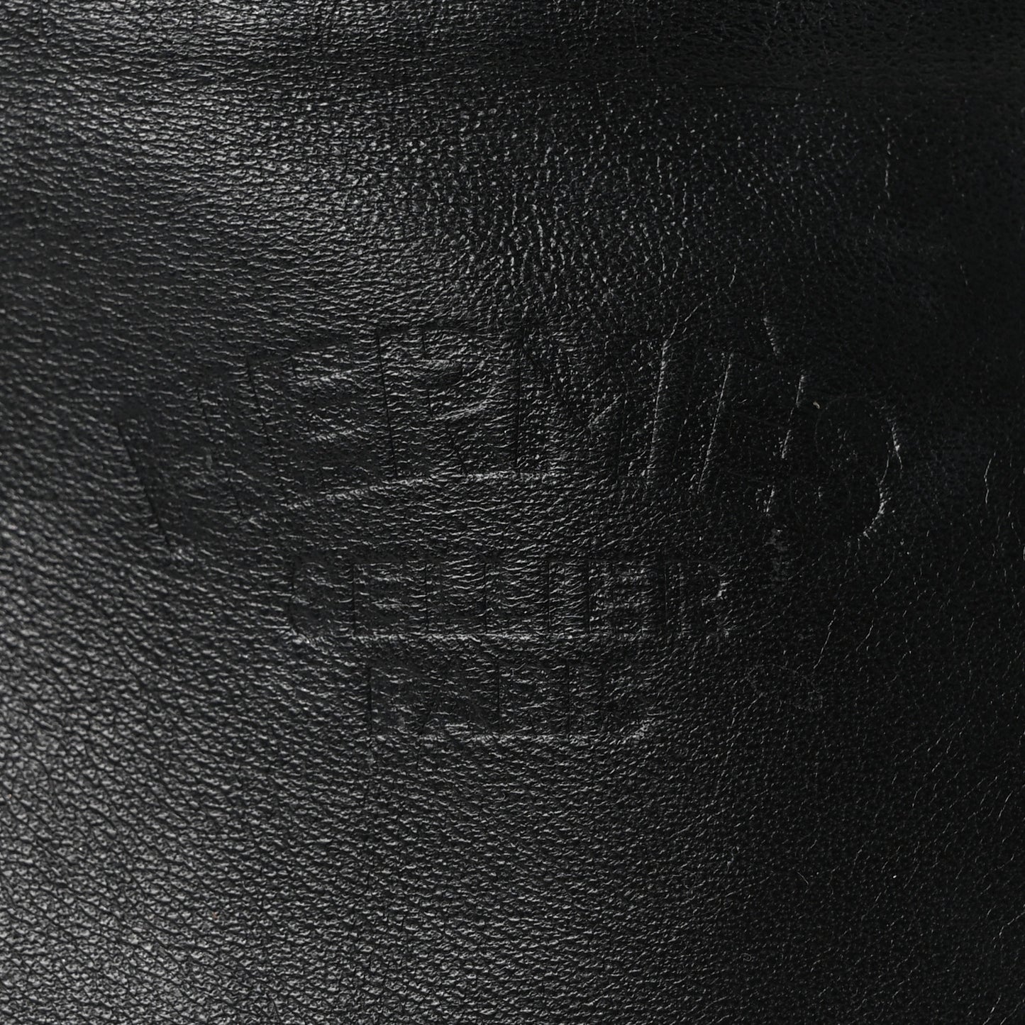 Milo Lambskin Swift Mini Aline Black