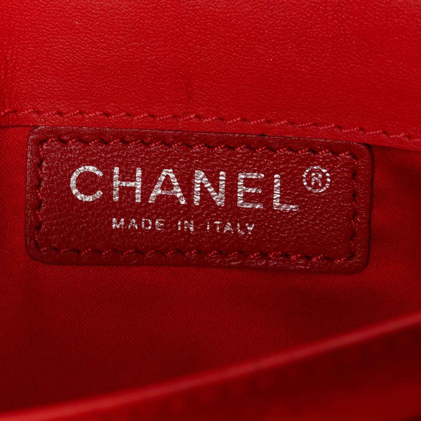 Patent Calfskin Quilted Brilliant East West Flap Clutch Red