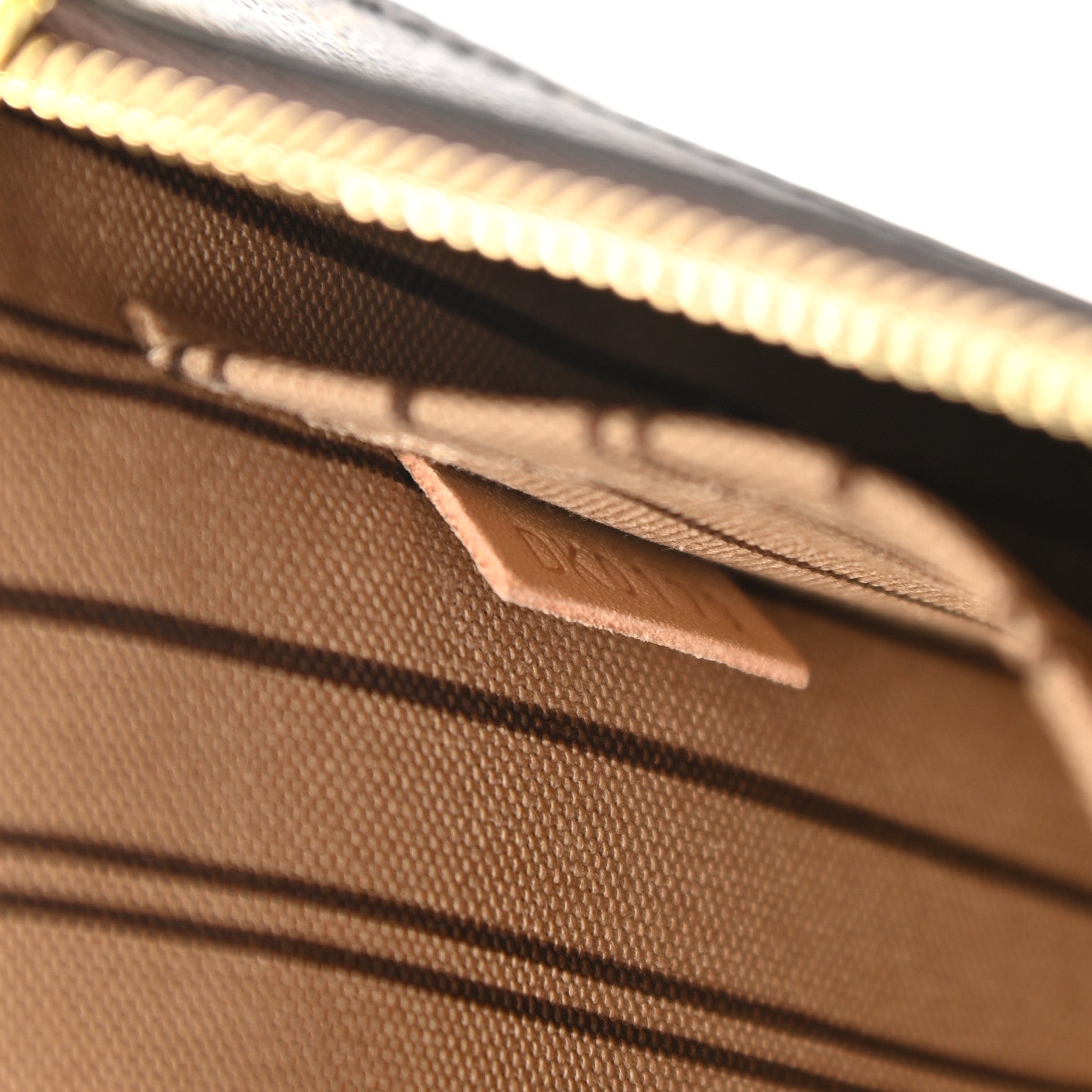 Louis Vuitton Monogram Neverfull MM GM Pochette 7 of 7