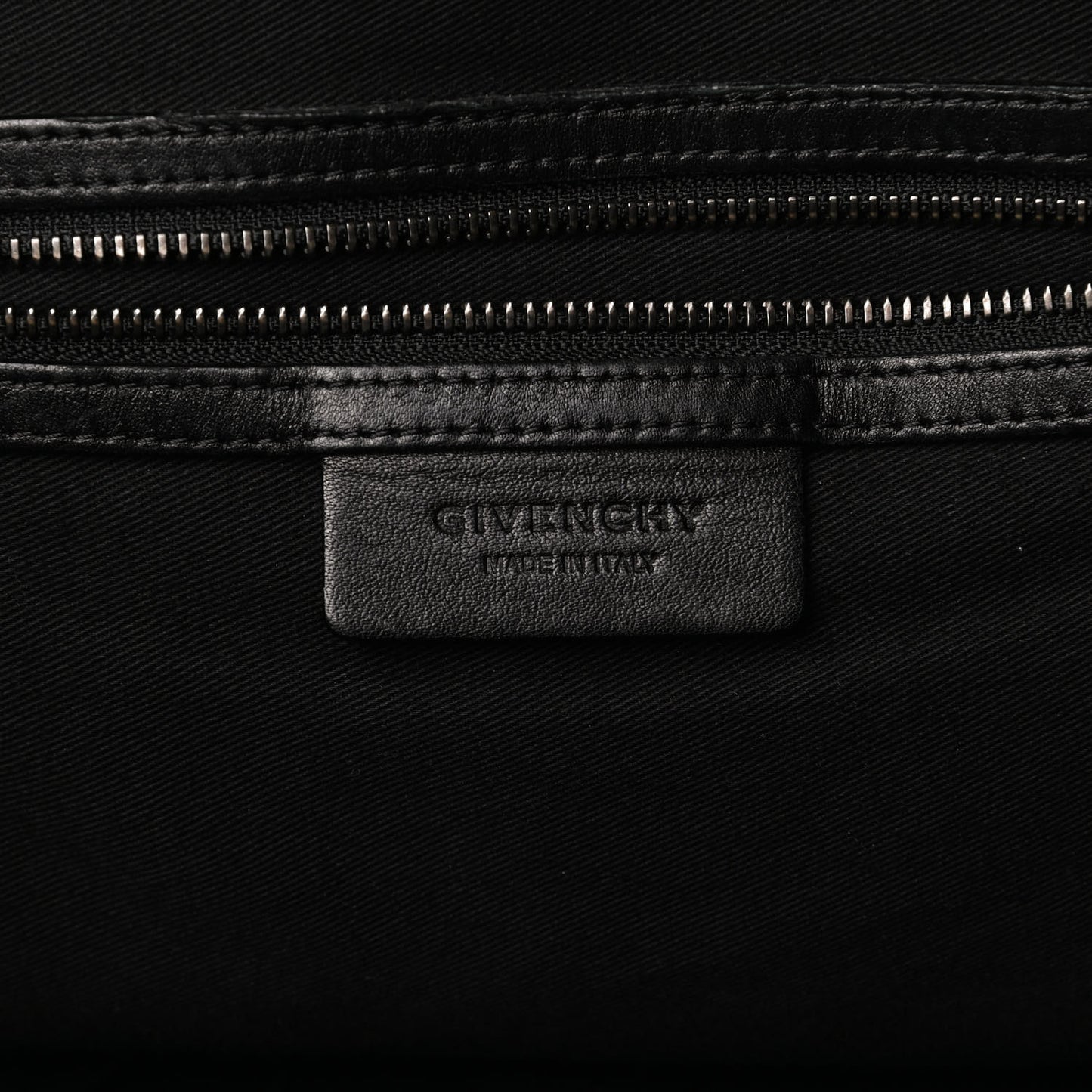 Glazed Pebbled Calfskin Large Nightingale Black