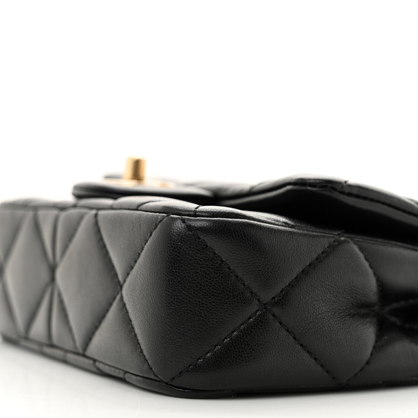 Lambskin Quilted Pearl Small Flap Black