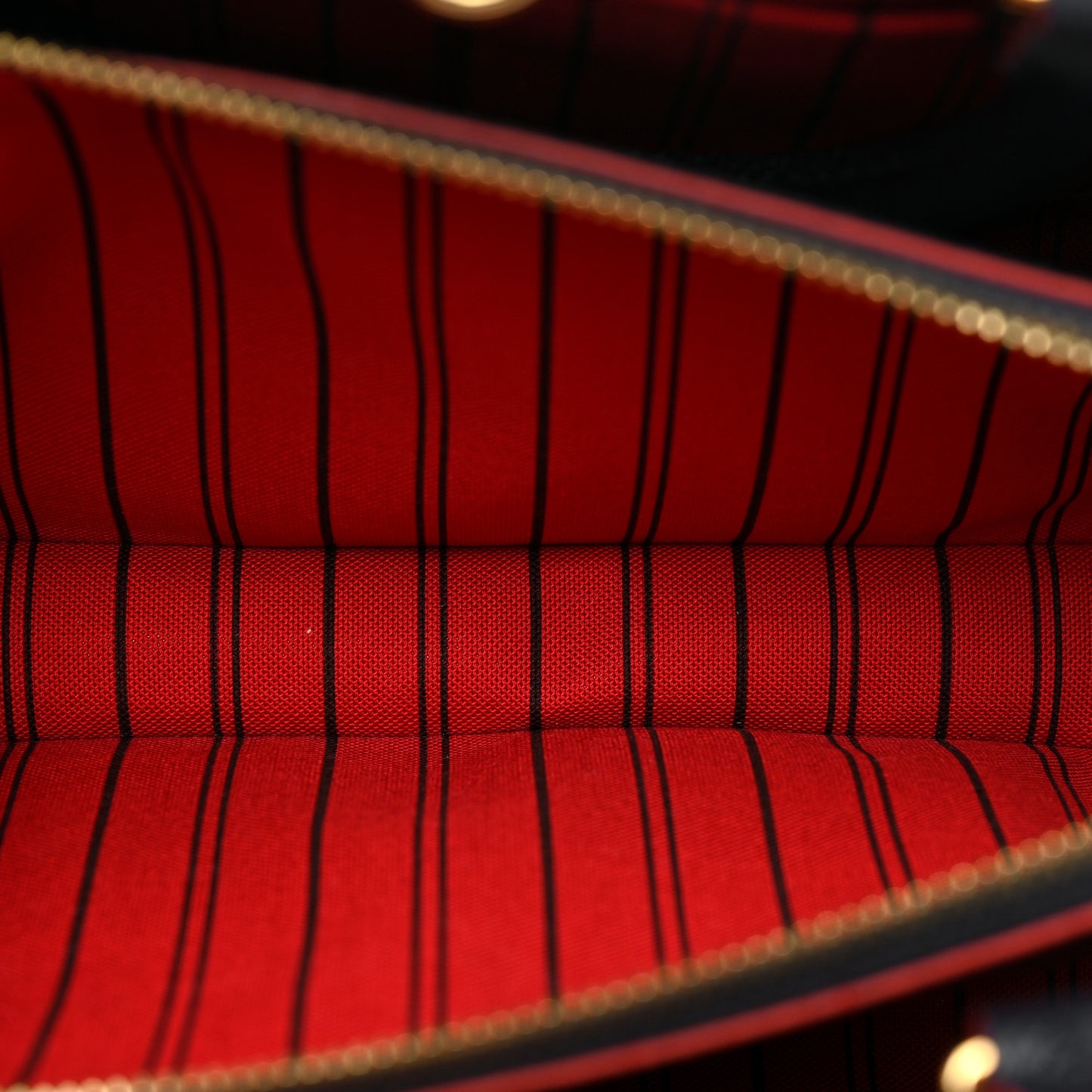 Empreinte Montaigne BB Marine Rouge