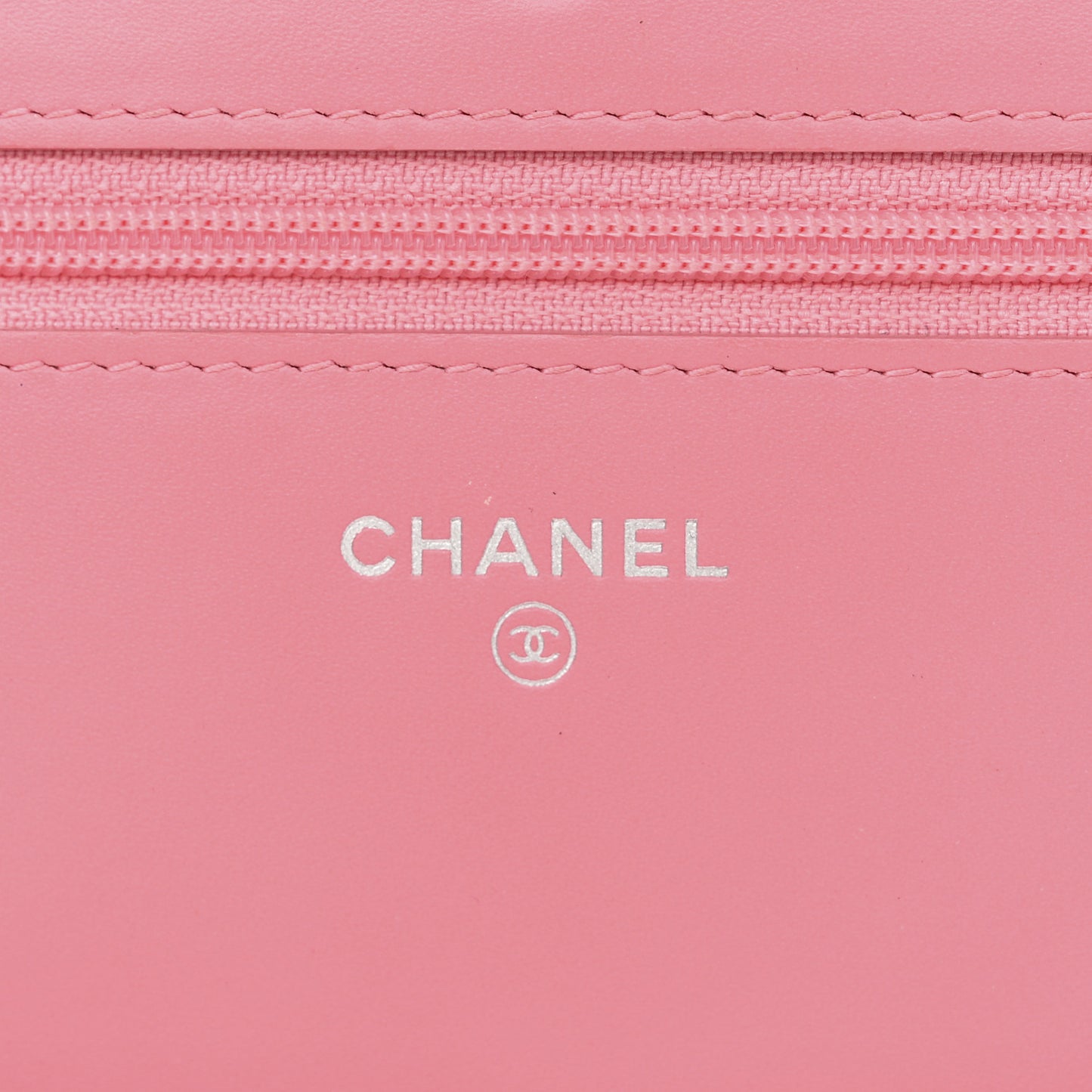 Patent Quilted Wallet On Chain WOC Coral