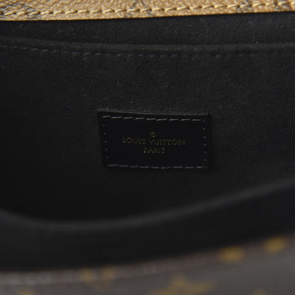 Louis Vuitton Reverse Monogram Pochette Metis 8 of 10