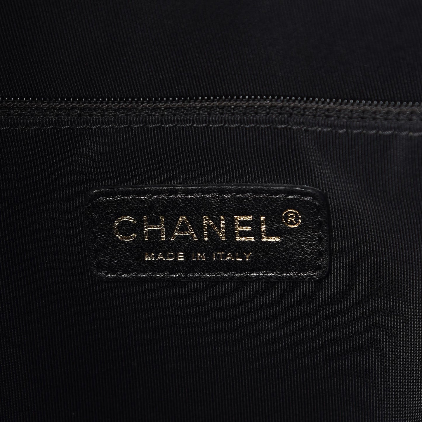 Calfskin Quilted Large Chain Me Hobo Black